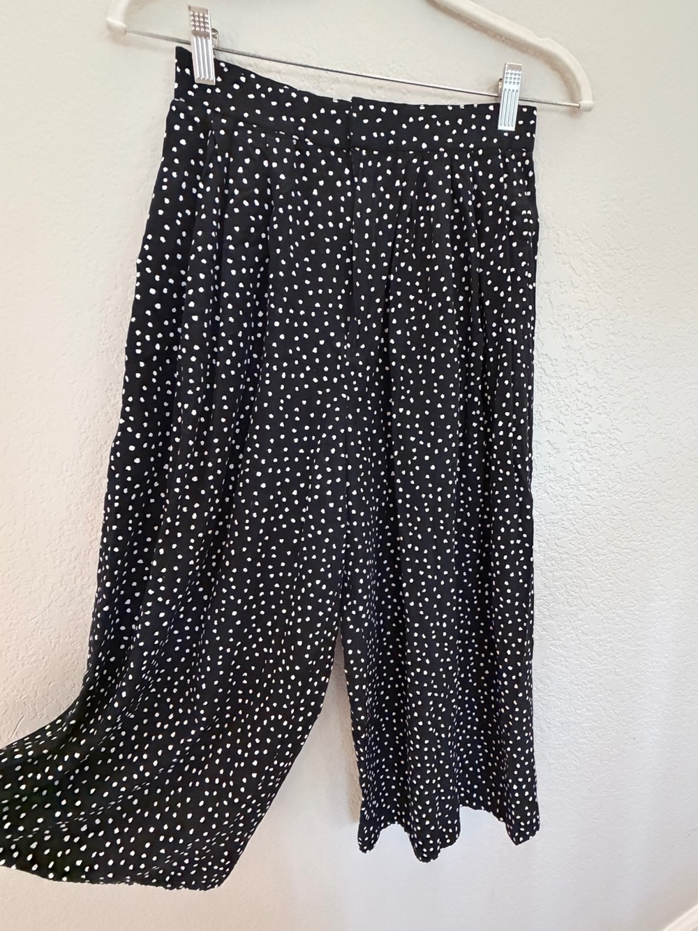 Express Black & White Polka Dot Wide Leg Pants | Size XS - Picture 2 of 6